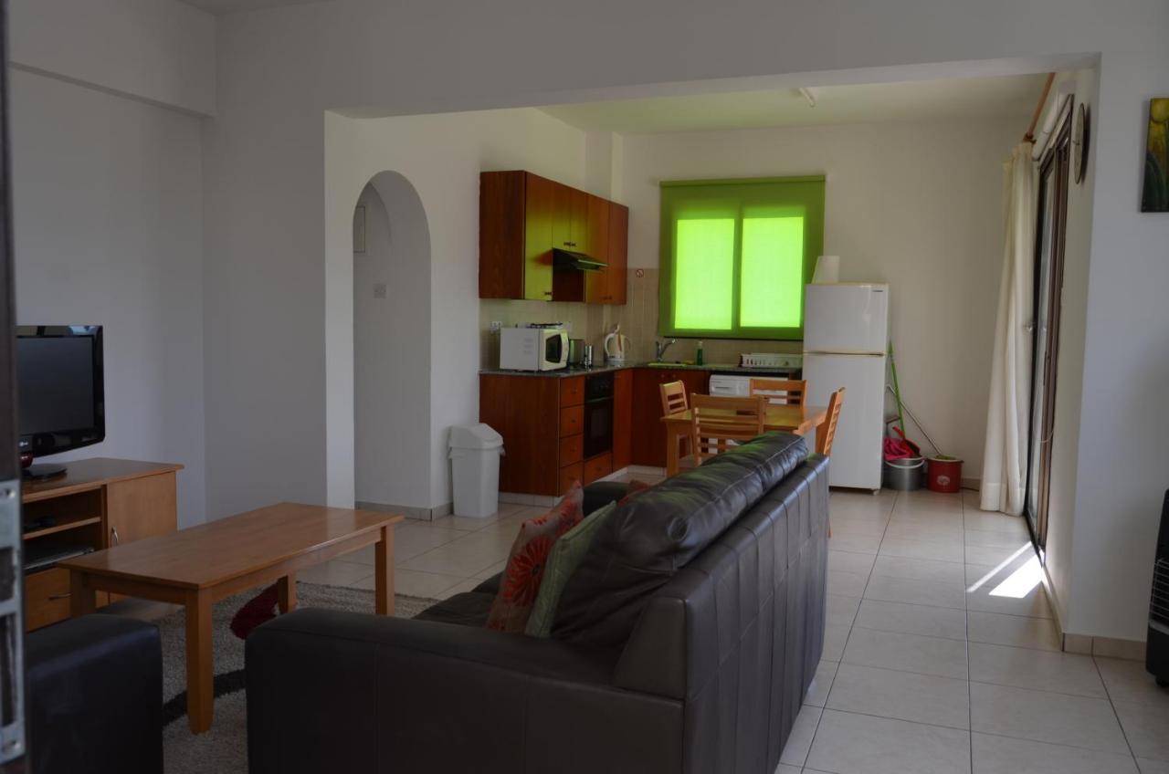 Faros Beach Apartment A102 パ フォス エクステリア 写真